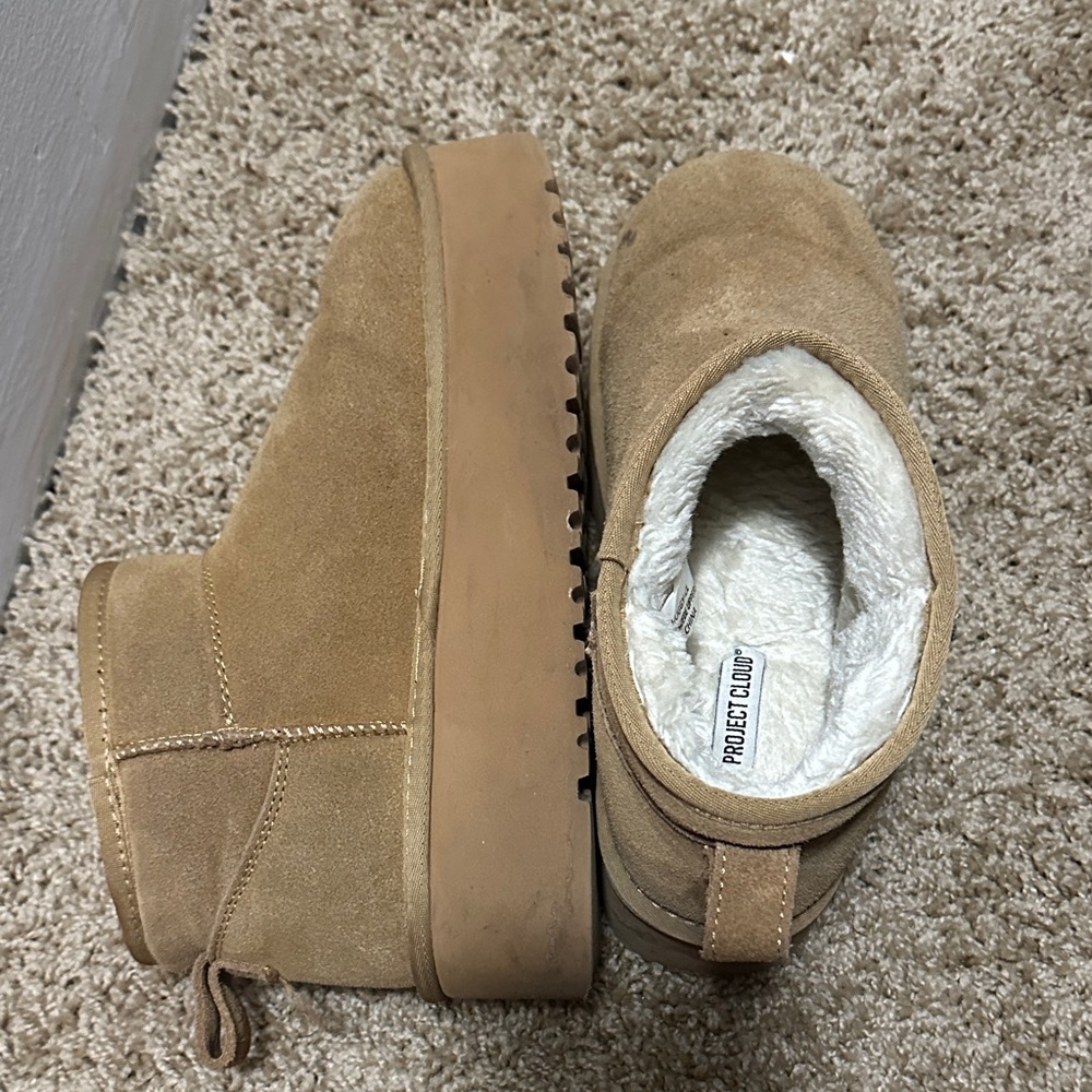 Project Cloud Platform Ugg knock off ankle boots
